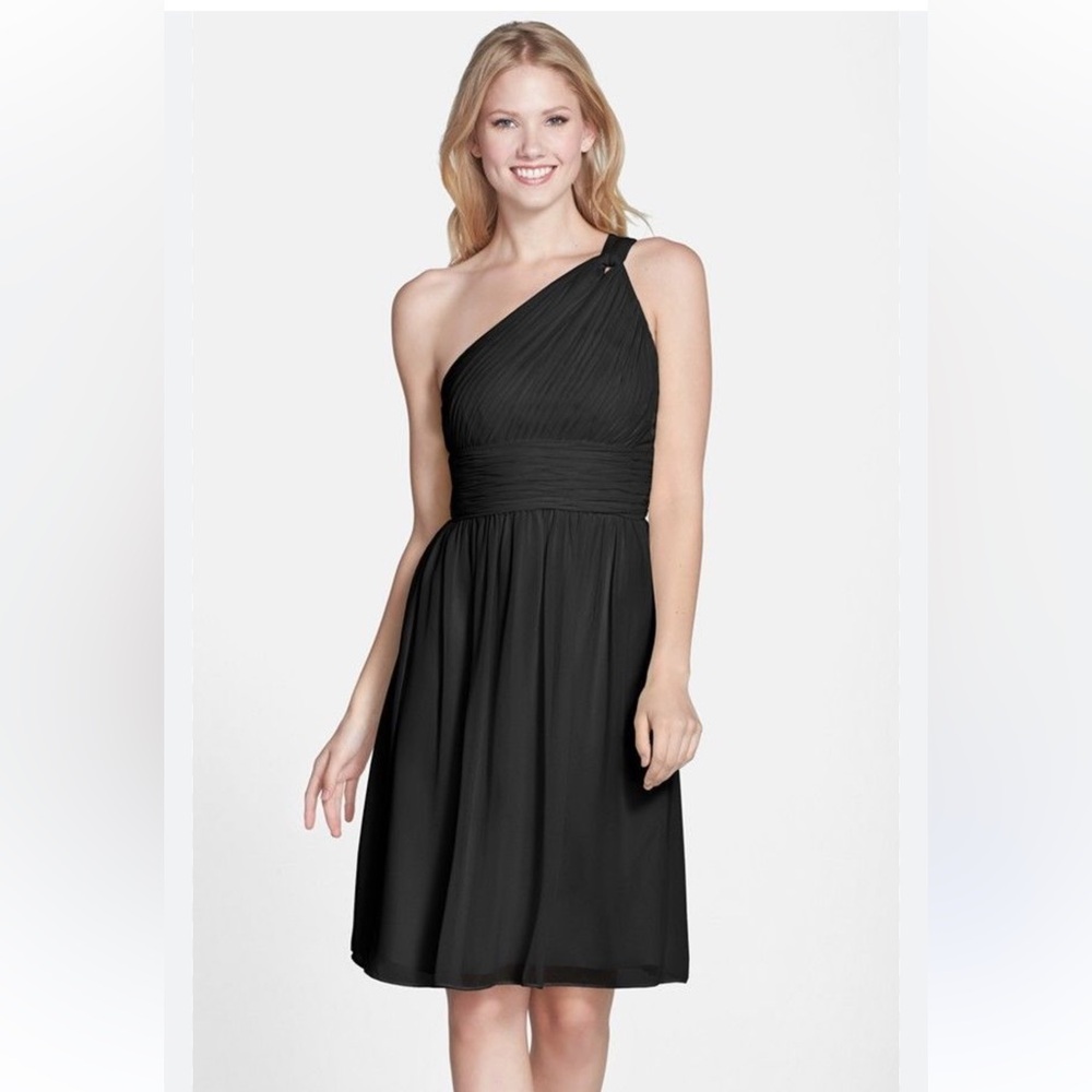 Donna Morgan Rhea One Shoulder Ruched Bodice Chiffon Black Dress | black